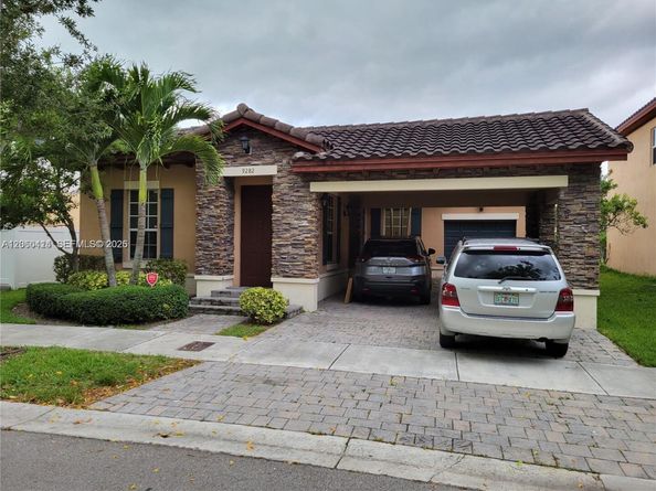 9282 SW 171st Ct, Miami FL 33196