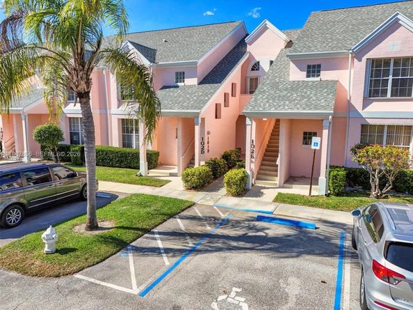 101 Muirfield Ct 101D, Jupiter FL 33458