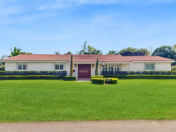 8860 SW 155th Ter, Palmetto Bay FL 33157