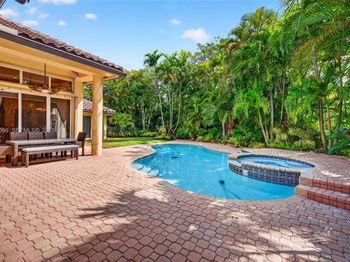 1083 SW 156th Ter