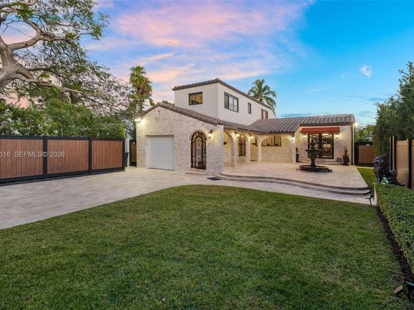 5135 Alton Rd, Miami Beach FL 33140