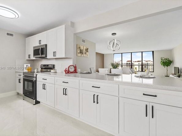 7129 Promenade Dr 801, Boca Raton FL 33433
