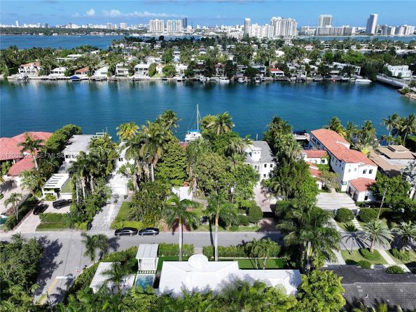 330 E San Marino Dr, Miami Beach FL 33139