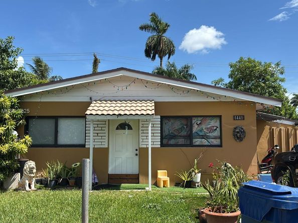1441 NE 117th St, Miami FL 33161