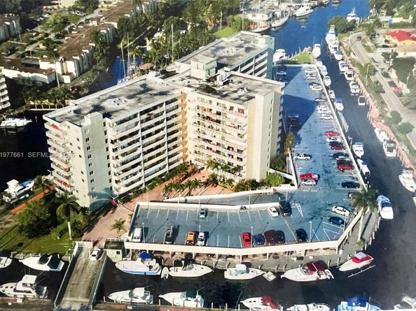 1800 NW 24th Ave 219, Miami FL 33125