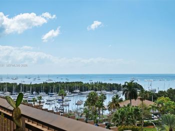 2901 S Bayshore Dr