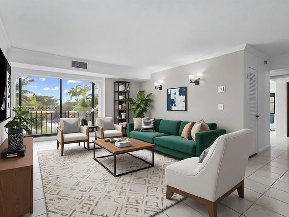 77 Crandon Blvd 3C, Key Biscayne FL 33149