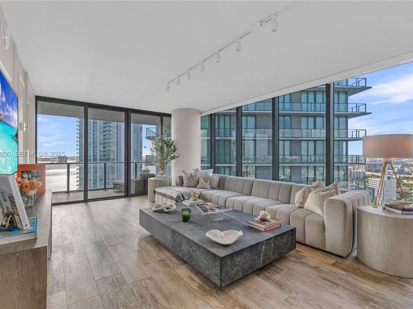 650 NE 32nd St 2901, Miami FL 33137