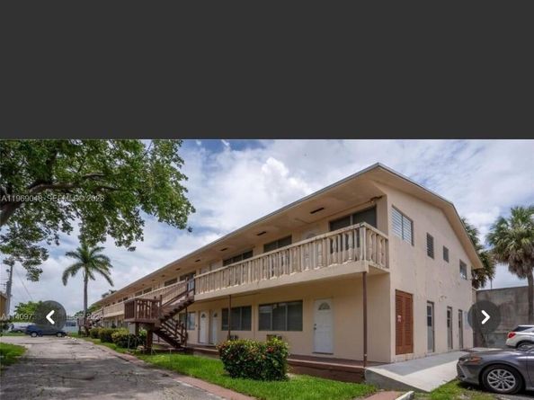 280 SW 11th Ave 16, Hallandale Beach FL 33009
