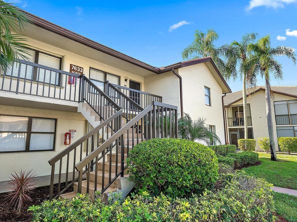 7633 Tahiti Lane 204, Lake Worth FL 33467
