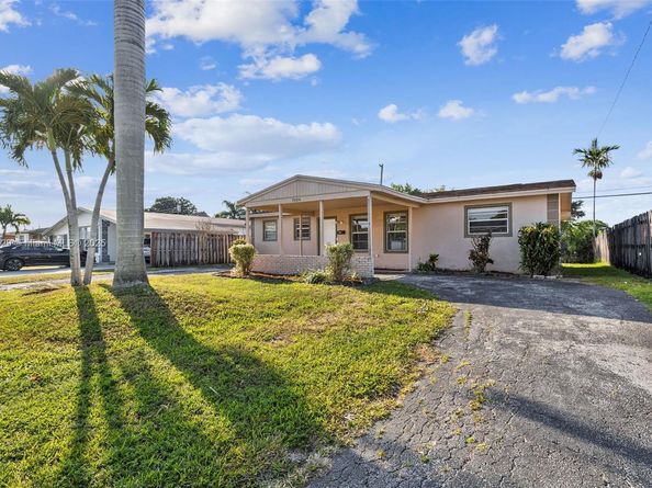 7804 Meridian St, Miramar FL 33023