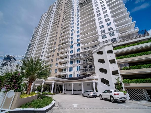 801 Brickell Key Blvd 2502, Miami FL 33131