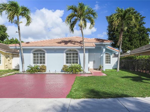 13797 SW 154th St, Miami FL 33177
