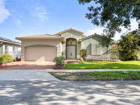 13148 SW 23rd St, Miramar FL 33027