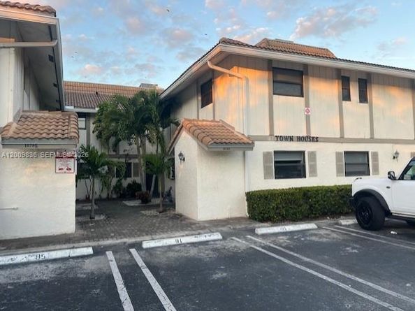 10789 Royal Palm Blvd 4, Coral Springs FL 33065