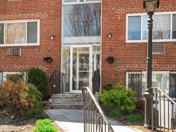 2089 Dorchester Ave Unit 2, Boston MA 02124