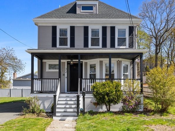 32 Coolidge Ave, Peabody MA 01960
