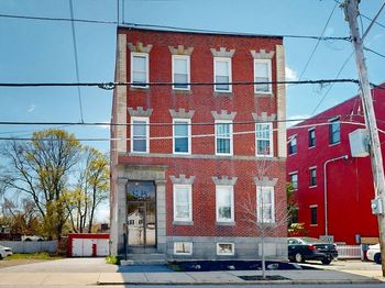 95 Shirley St