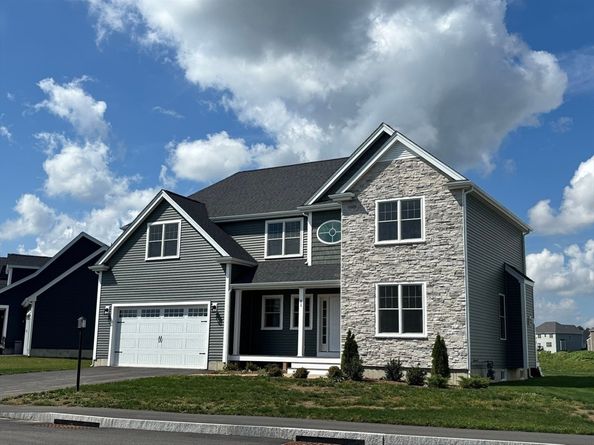 81 Pratt Avenue, Bridgewater MA 02324