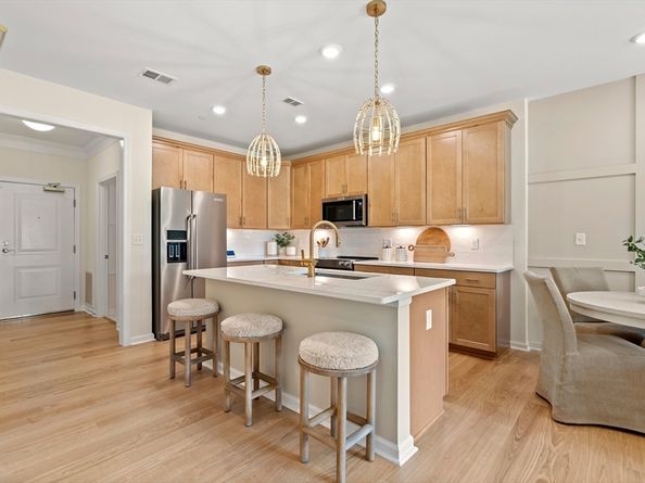 5 Peters Farm Way 112, Westborough MA 01581