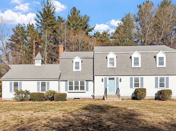 16 Minehan Ln, Marlborough MA 01752
