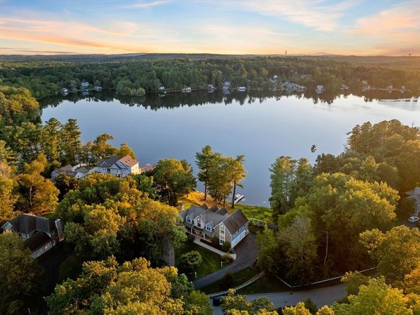 1 Appian Way, Westford MA 01886