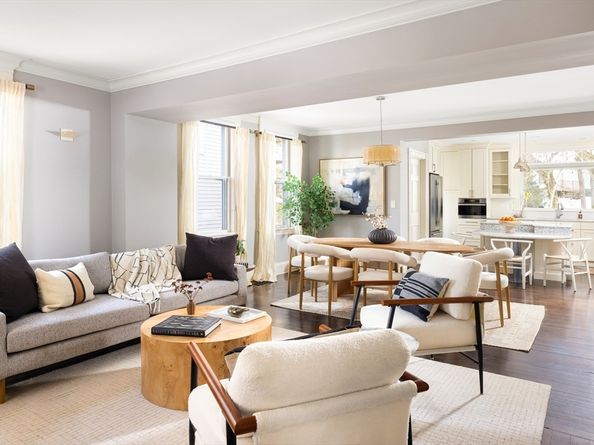 26 Knowles 26, Newton MA 02459