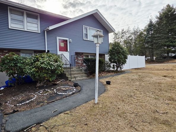 2196 Central St, Stoughton MA 02072