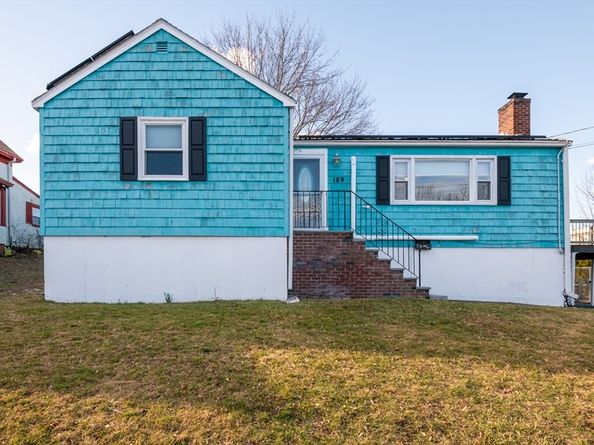189 Holyoke St, Lynn MA 01905