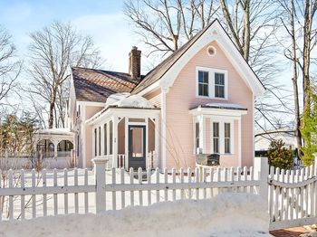 32 - 34 Thoreau Street