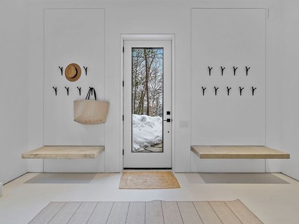 56 Seymour Street, Concord MA 01742