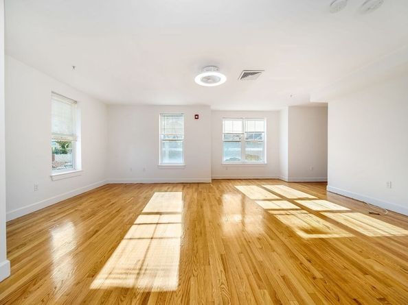 144 Library St 144, Chelsea MA 02150