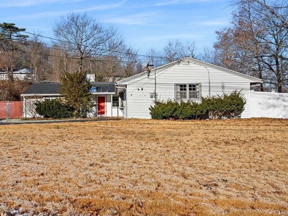 143 Winona Street, Peabody MA 01960