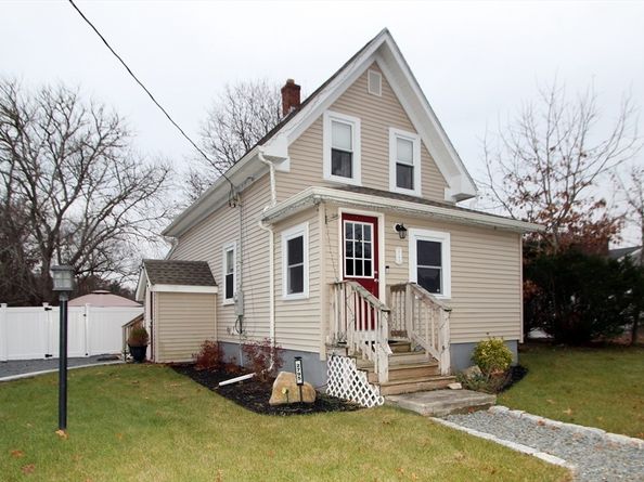 2795 Cranberry Hwy, Wareham MA 02571