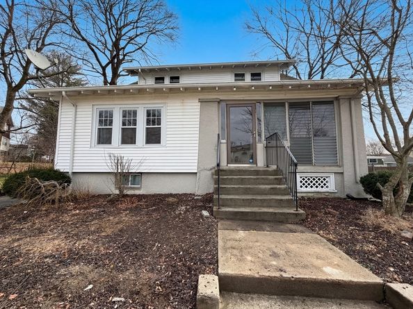 10 Perrot St, Worcester MA 01602