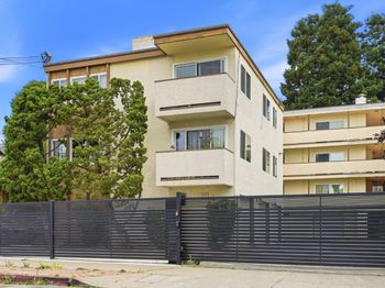 1409 Oxford Street