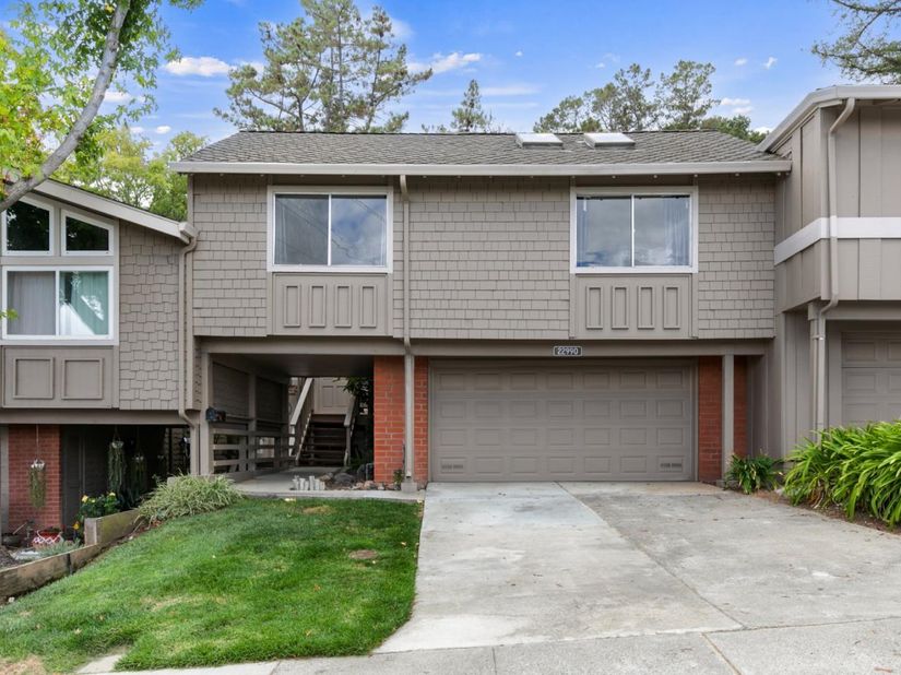 22990 Cricket Hill Road, Cupertino CA 95014