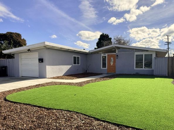 696 Lakehaven Drive, Sunnyvale CA 94089