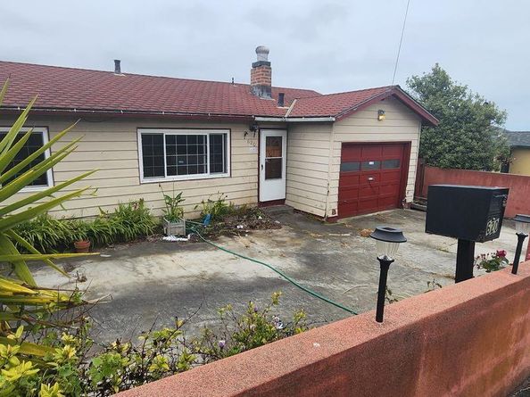 Undisclosed Address #ML82029067, Pacifica CA 94044
