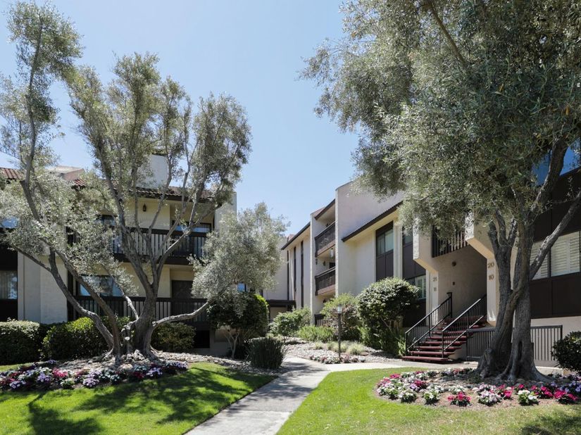 226 W Edith Avenue 20, Los Altos CA 94022