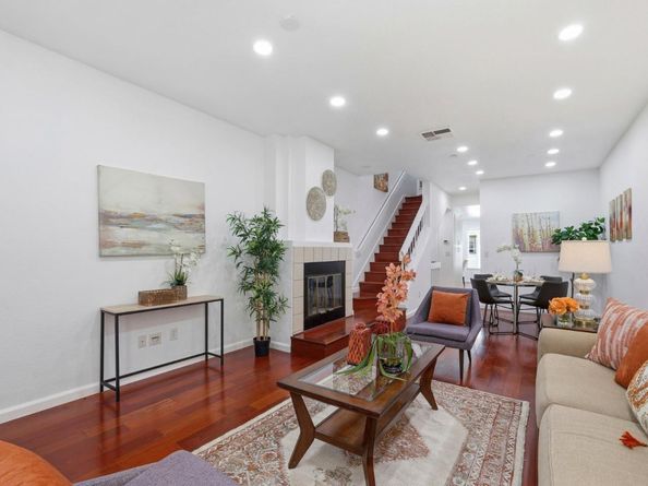 972 Belmont Terrace 7, Sunnyvale CA 94086