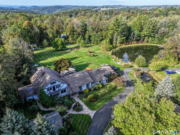 70 Obtuse Hill Road, Brookfield CT 06804