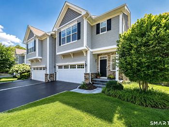 560 River Road