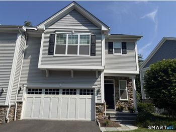 560 River Road