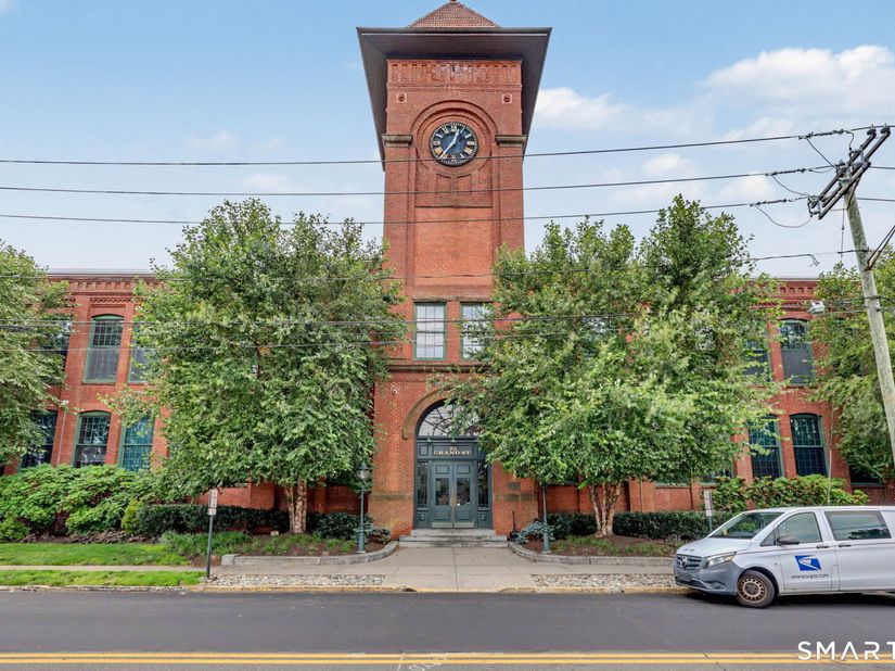 25 Grand Street 158, Norwalk CT 06851