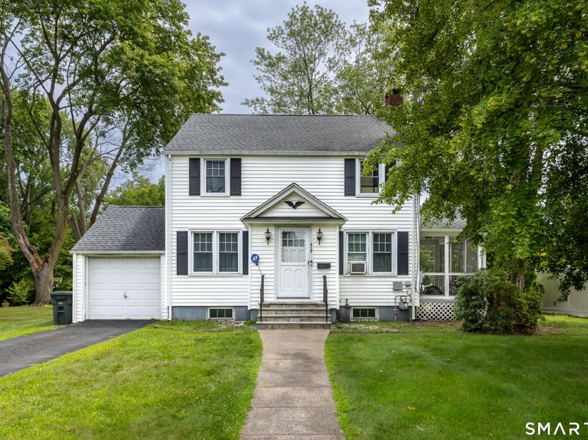 810 Huntington Turnpike, Bridgeport CT 06610