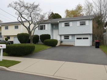 14 Windward Road