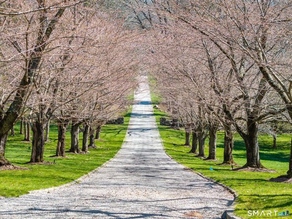 214 Good Hill Road, Weston CT 06883