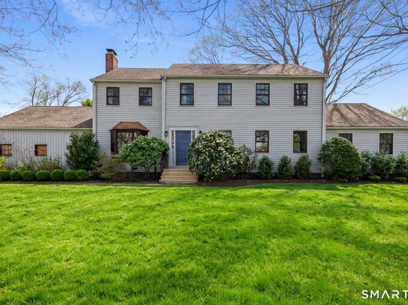 245 Sailors Lane, Bridgeport CT 06605