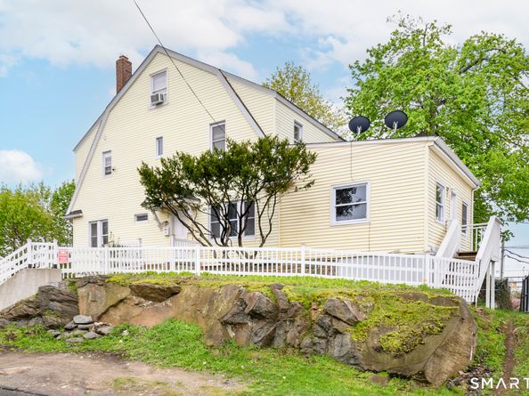 336 West Avenue, Stamford CT 06902